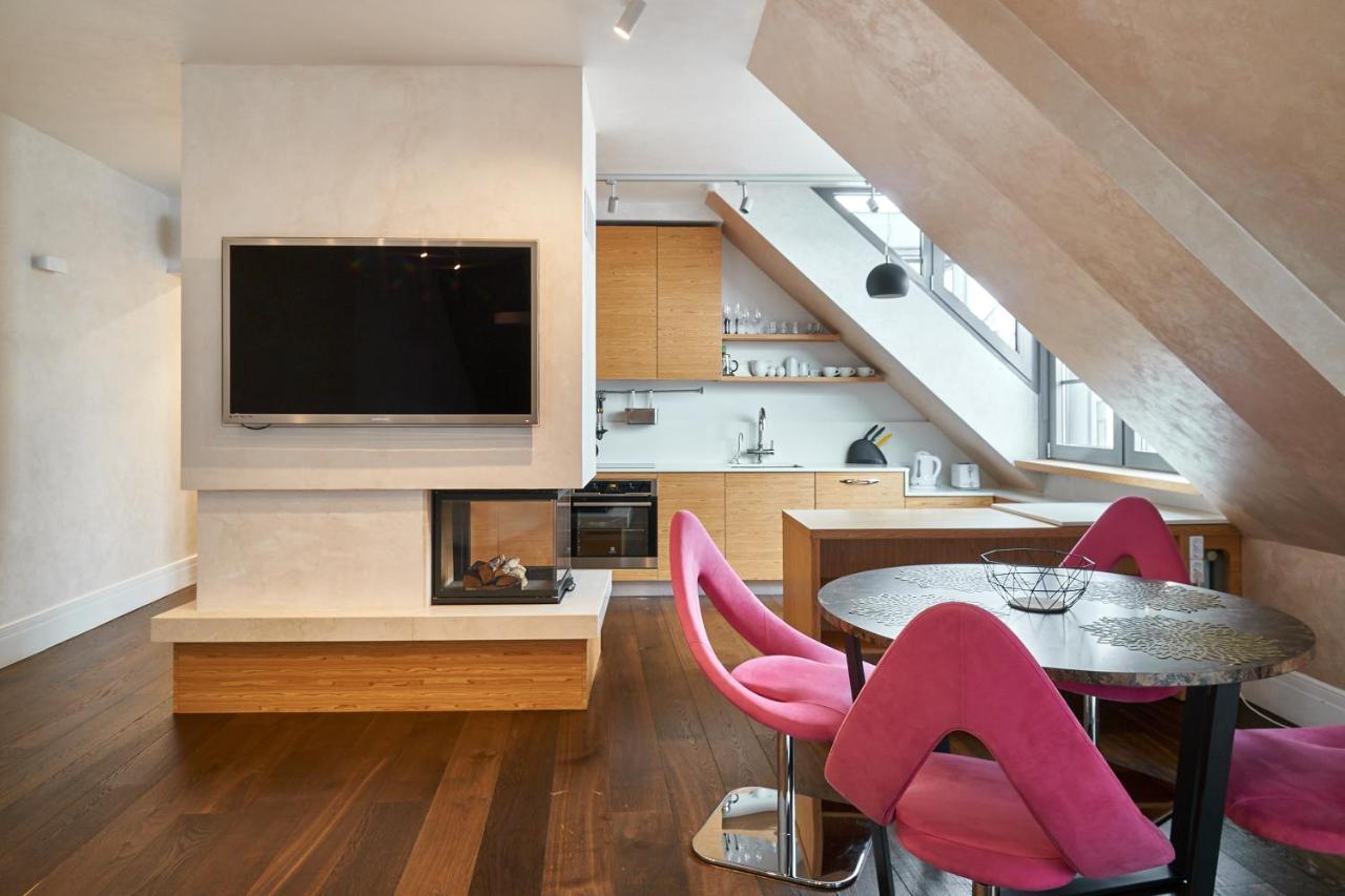 Emi Apartment รีกา ภายนอก รูปภาพ