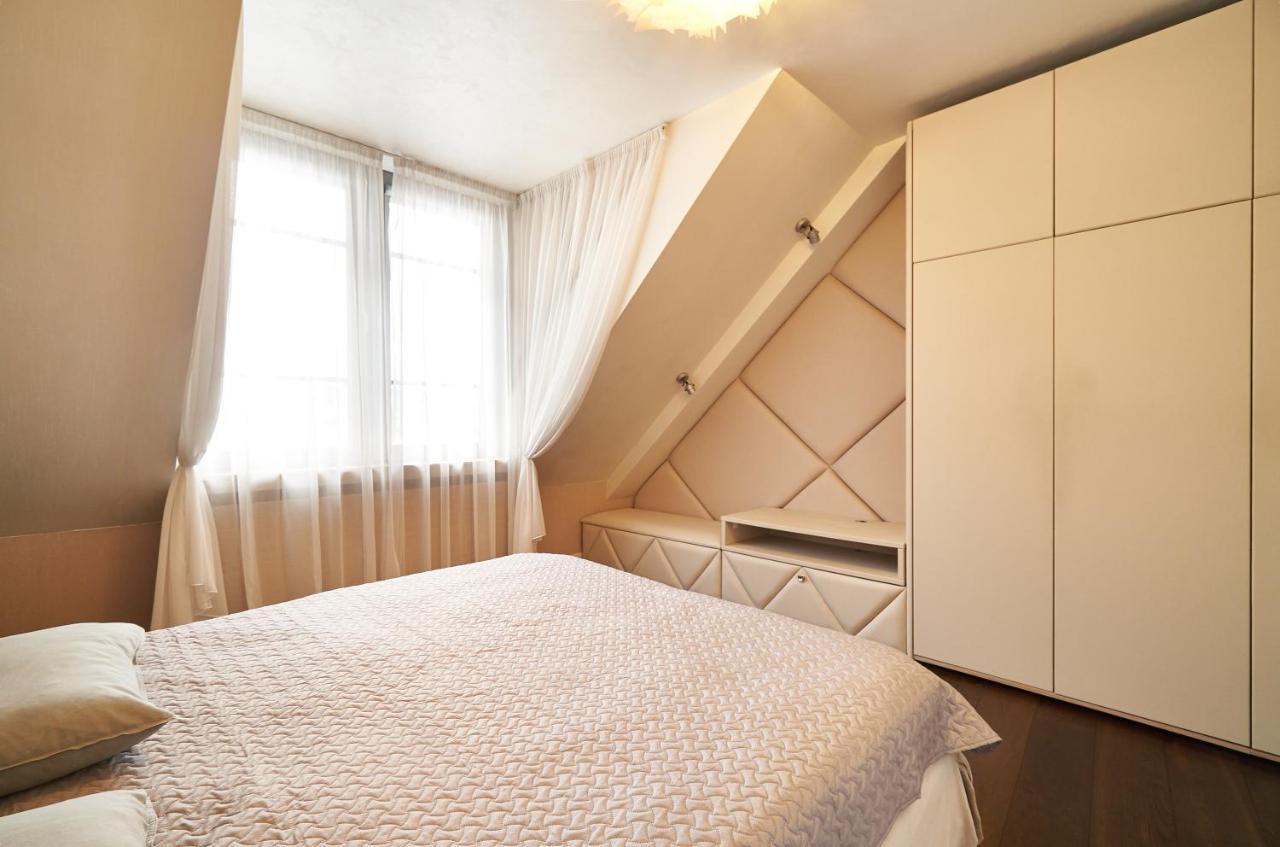Emi Apartment รีกา ภายนอก รูปภาพ